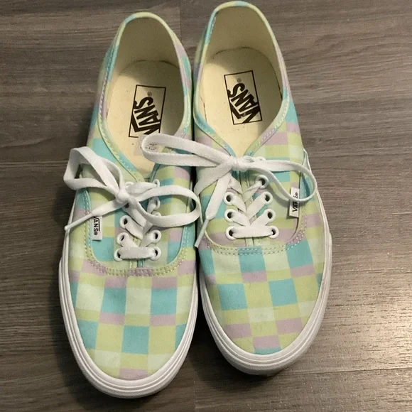 Colorblock Platform Vans - Picture 1 of 5